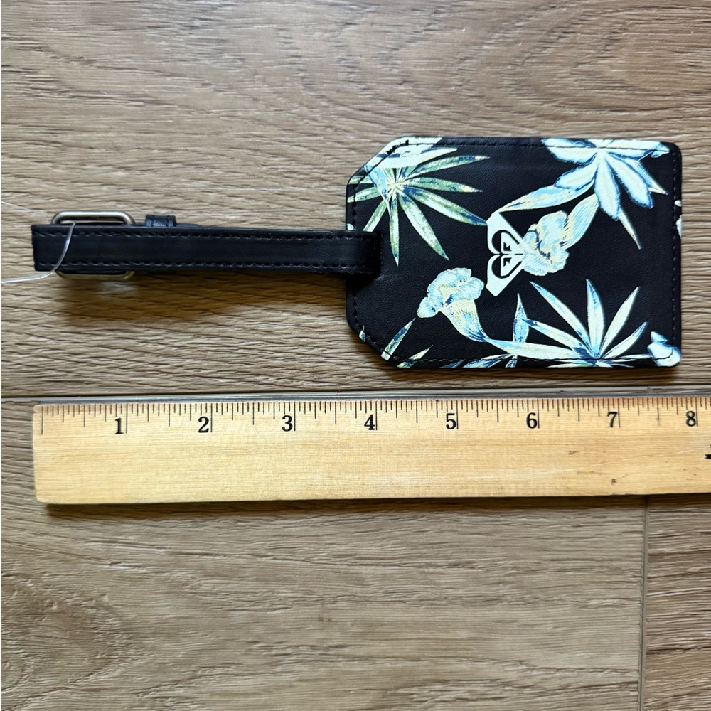 Roxy Black and Green Luggage Tag - Picture 3 of 4